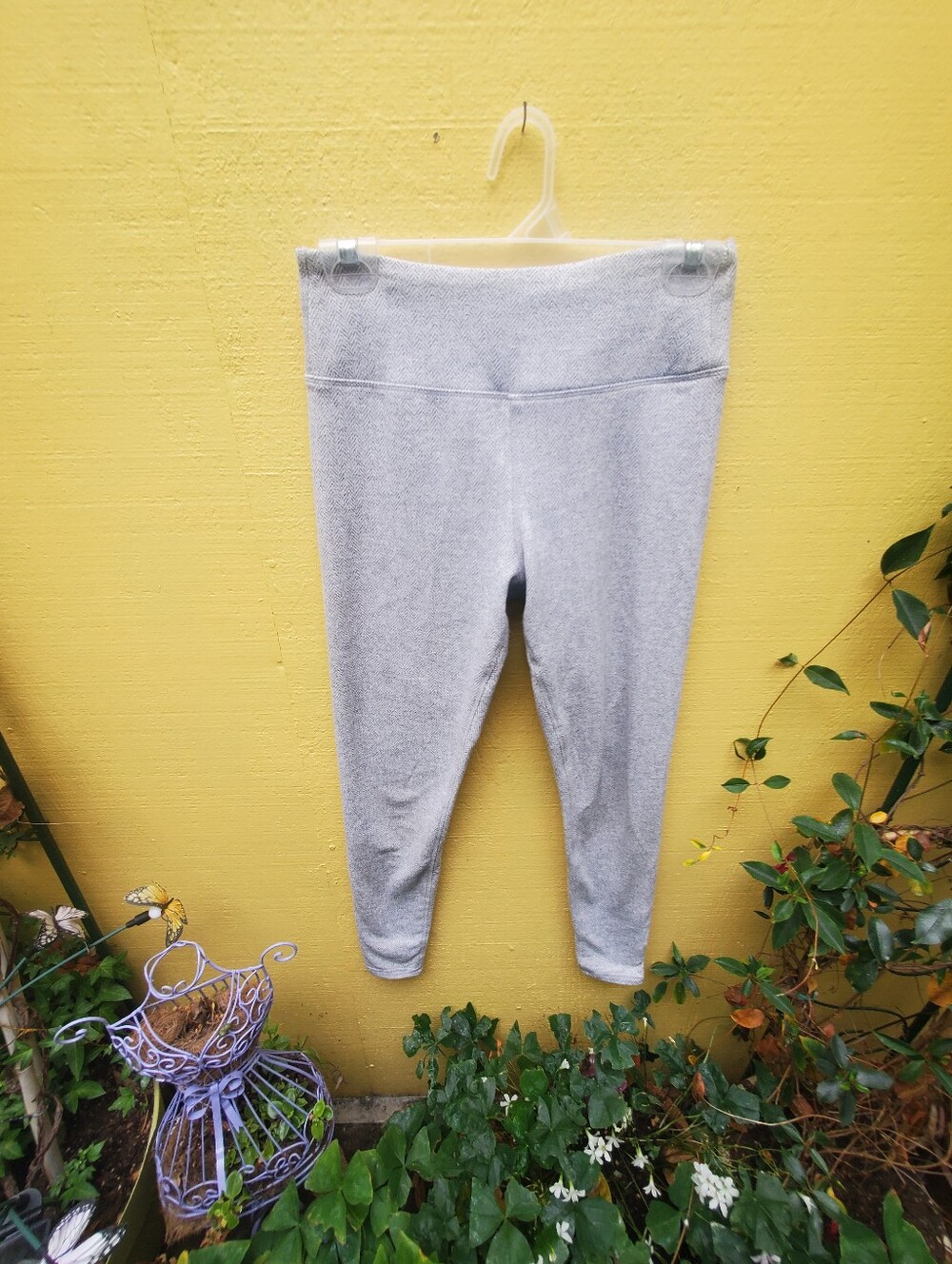 Gray And White Herringbone Knit Leggings
